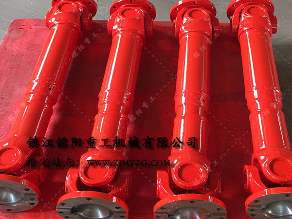 新式整體叉頭式萬向聯(lián)軸器是冶金、軋鋼等機械設(shè)備的優(yōu)選傳動件-萬向聯(lián)軸器
